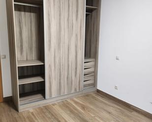 Bedroom of Flat to share in Leganés  with Heating