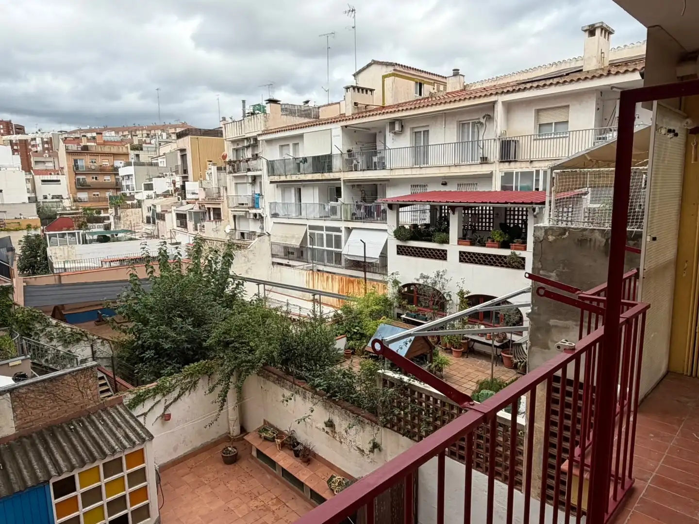 Balcony of Flat for sale in Centre