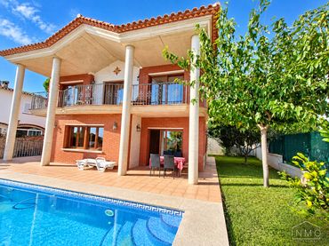 Villa avec piscine à vendre à Carrer Alzina