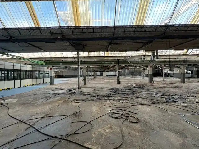 Nave industrial en venta en Carrer Besalú 4, imagen 10