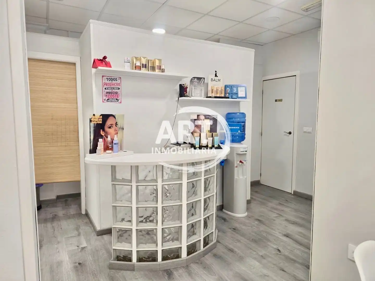 Commercial properties for sale in Bétera  with Air Conditioner