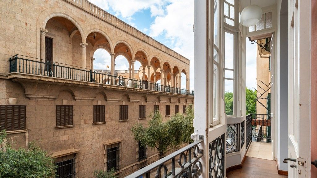 Exterior view of Apartment for sale in  Palma de Mallorca  with Air Conditioner, Heating and Terrace