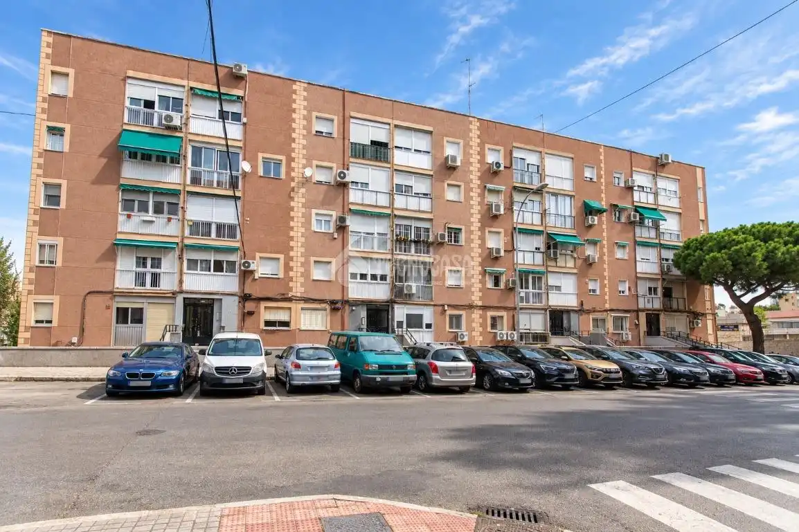 Vista exterior de Piso en venta en Fuencarral - El Pardo
