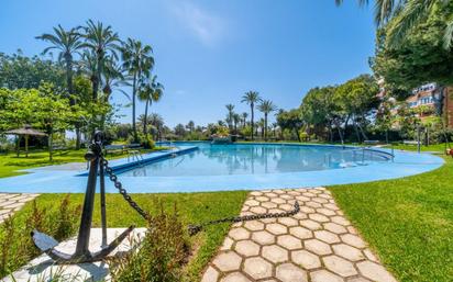 Piscina de Pis en venda en Alicante / Alacant amb Aire condicionat i Terrassa