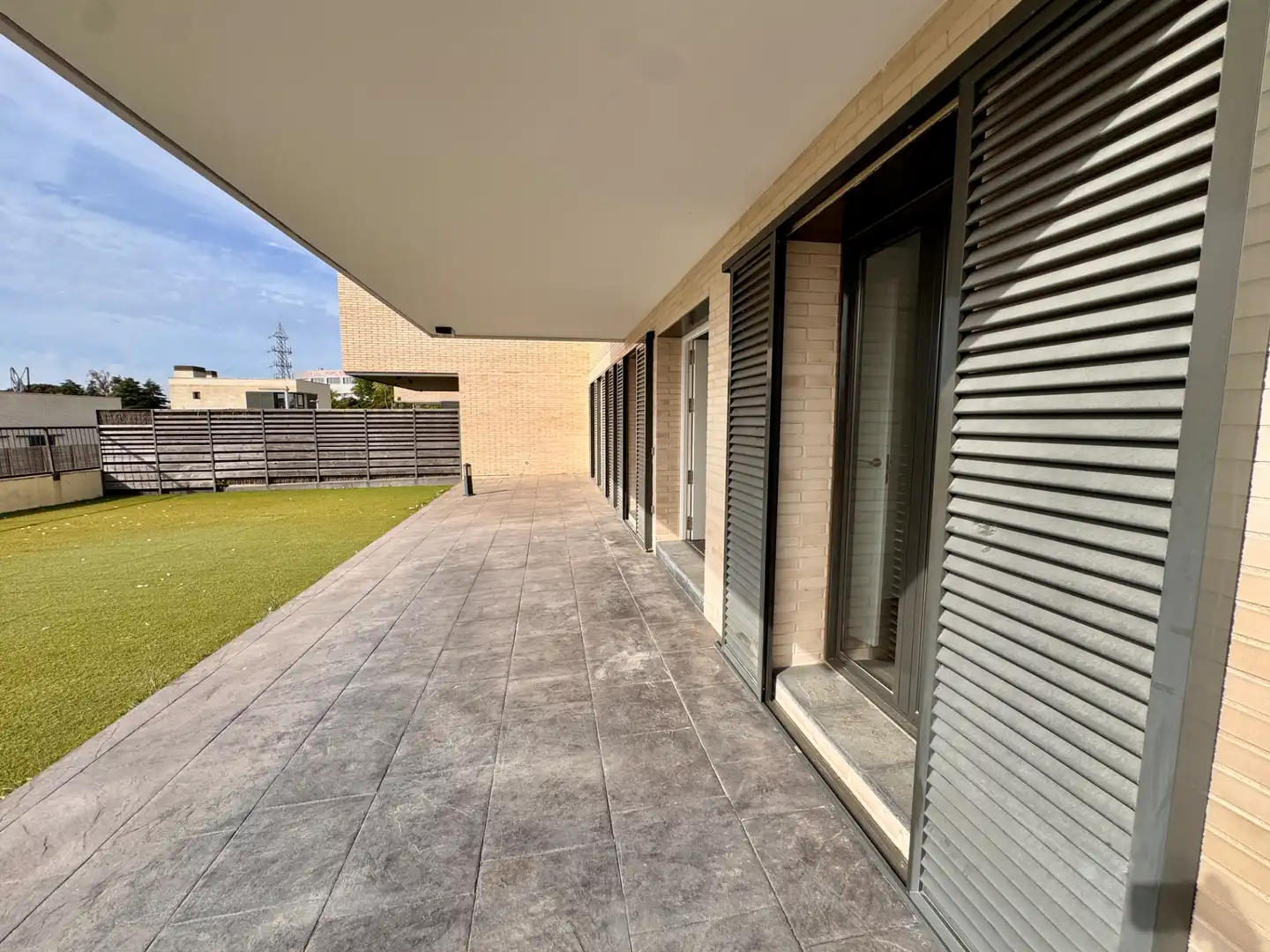 Terraza de Casa adosada en venta en Mataró con Aire acondicionado, Calefacción y Jardín privado
