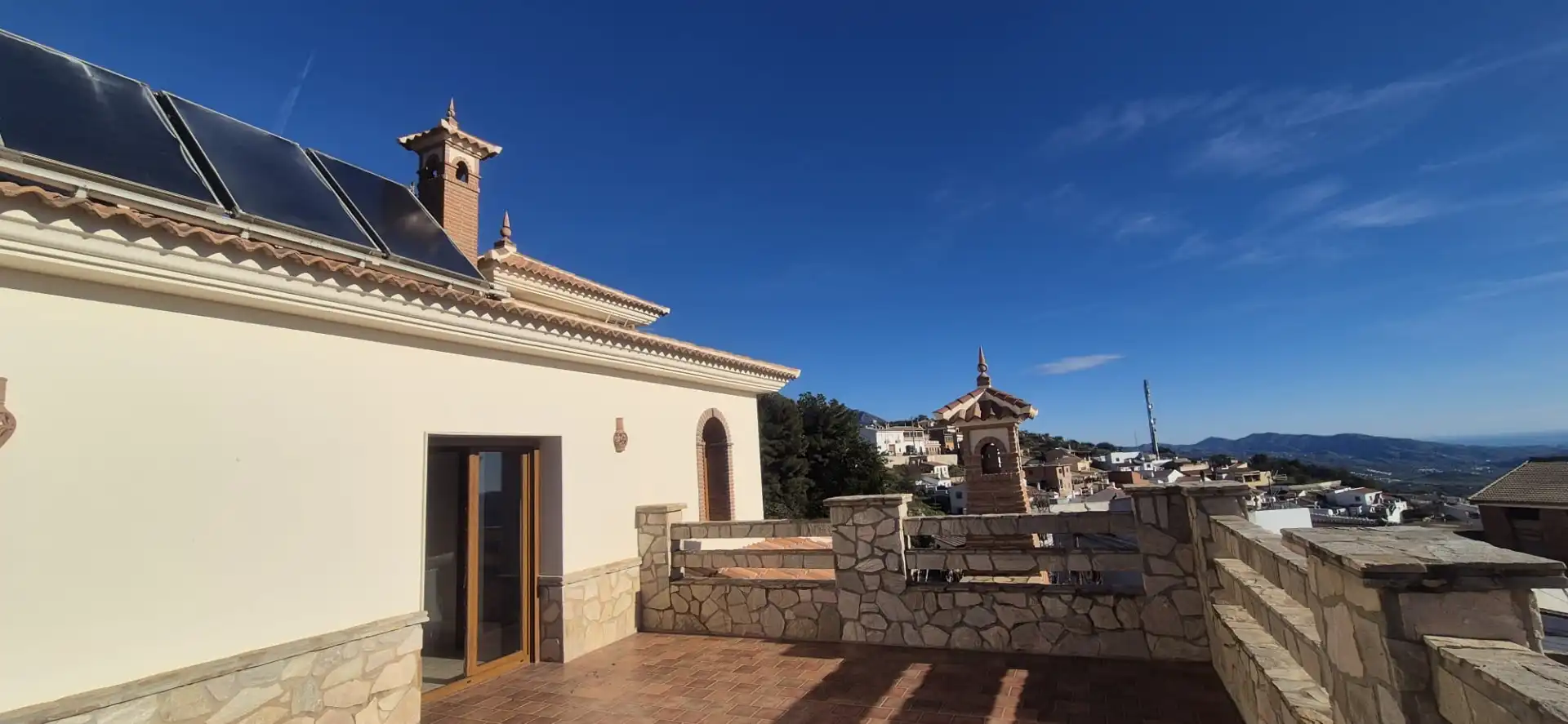 Exterior view of Houses for sale in Periana  with Terrace, Storage room and Furnished