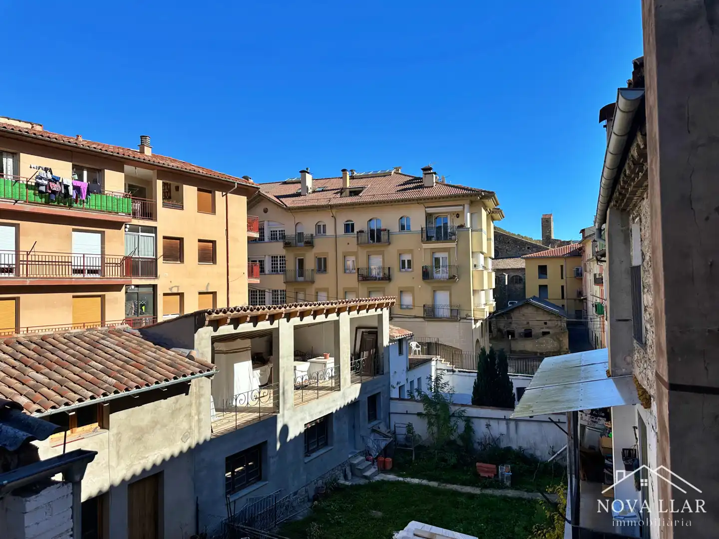 Vista exterior de Piso en venta en Camprodon con Terraza