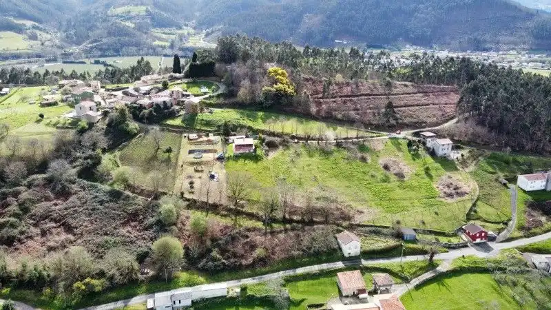 Terreno residenziale in vendita a Pravia
