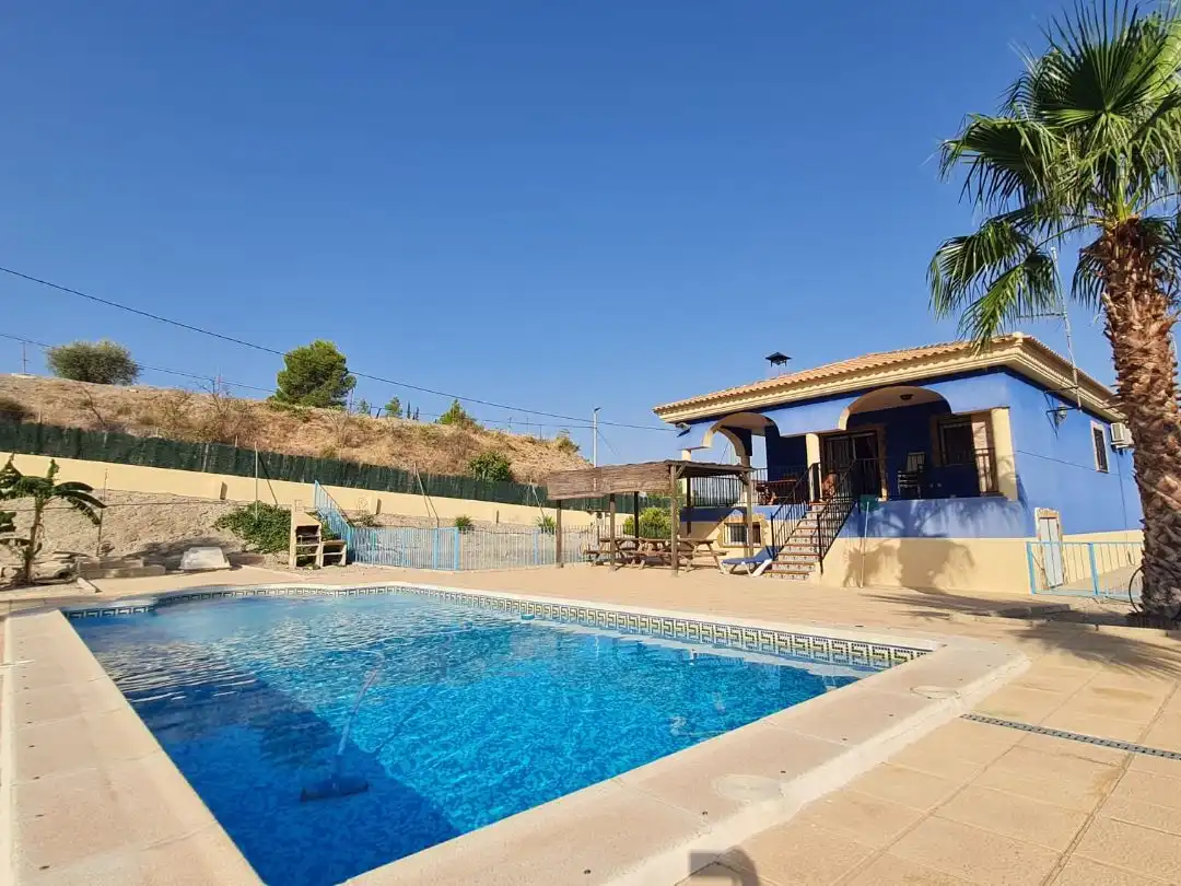 Villa con giardino in vendita a Paraje Saque y Navela 1, imagen 5