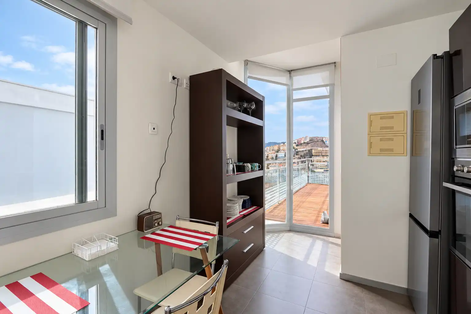 Chalet con terraza en venta en Calle de la Serra Mariola, imagen 16