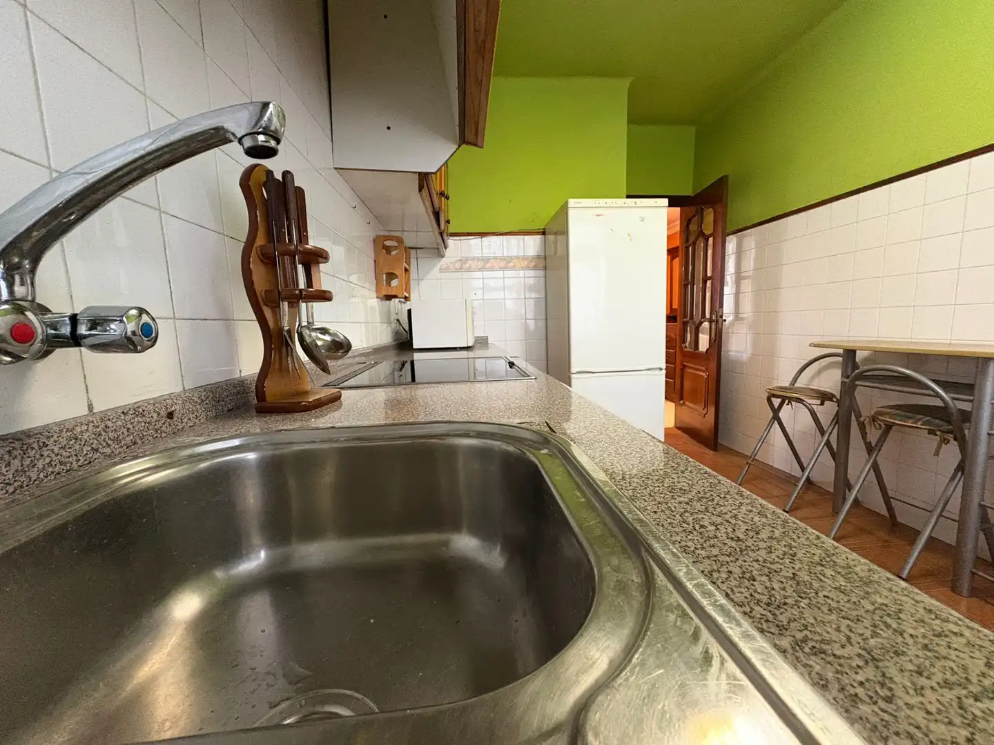 Cuina de Pis en venda en Narón amb Calefacció, Terrassa i Traster
