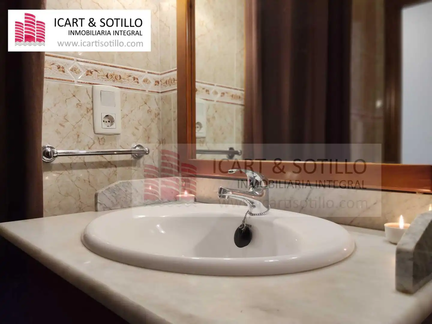 Bathroom of Flat for sale in Vinaròs  with Heating, Storage room and Furnished