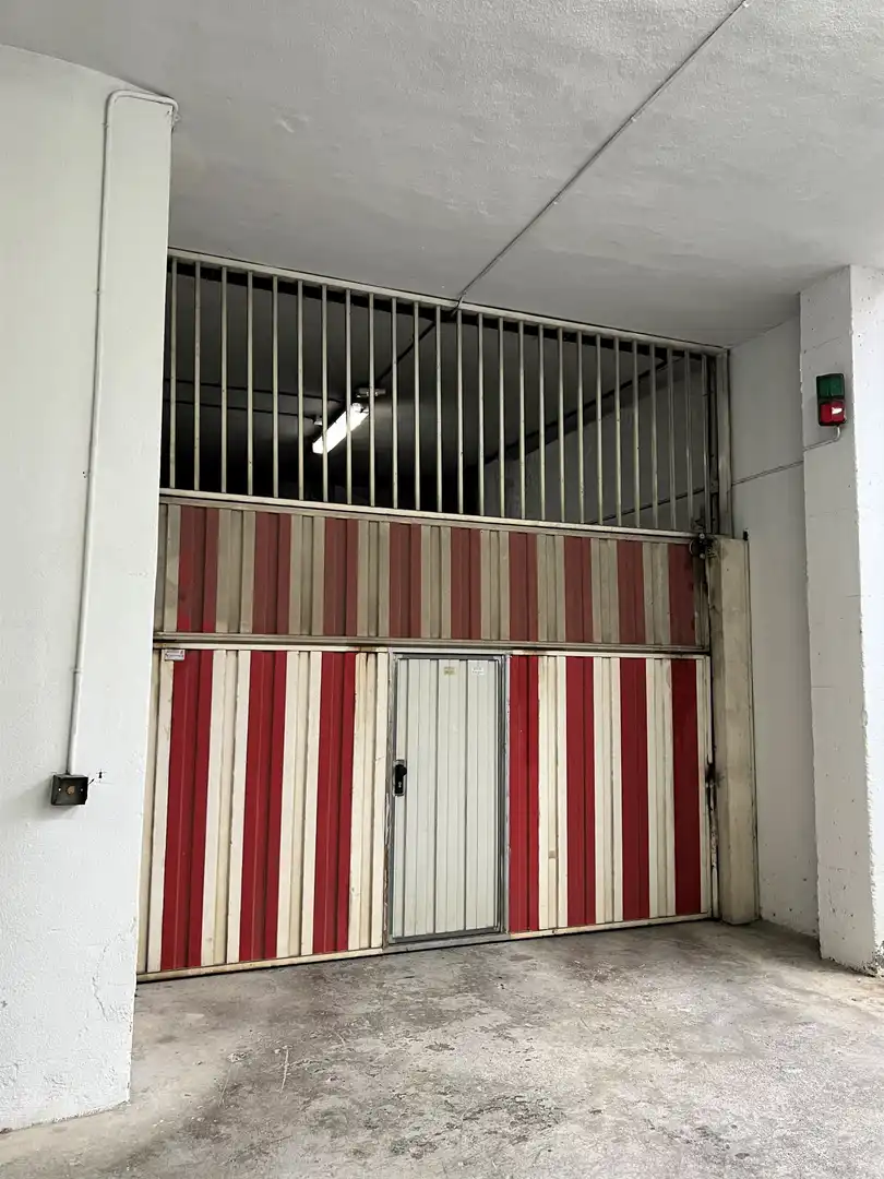 Garage for sale in Bilbao 