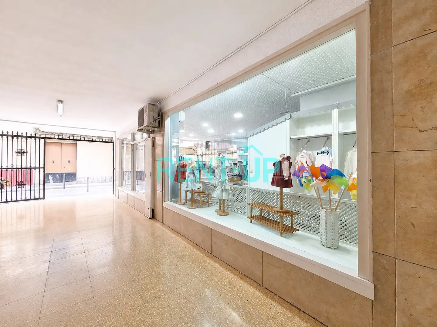 Local comercial de lloguer a Moncada, imagen 17