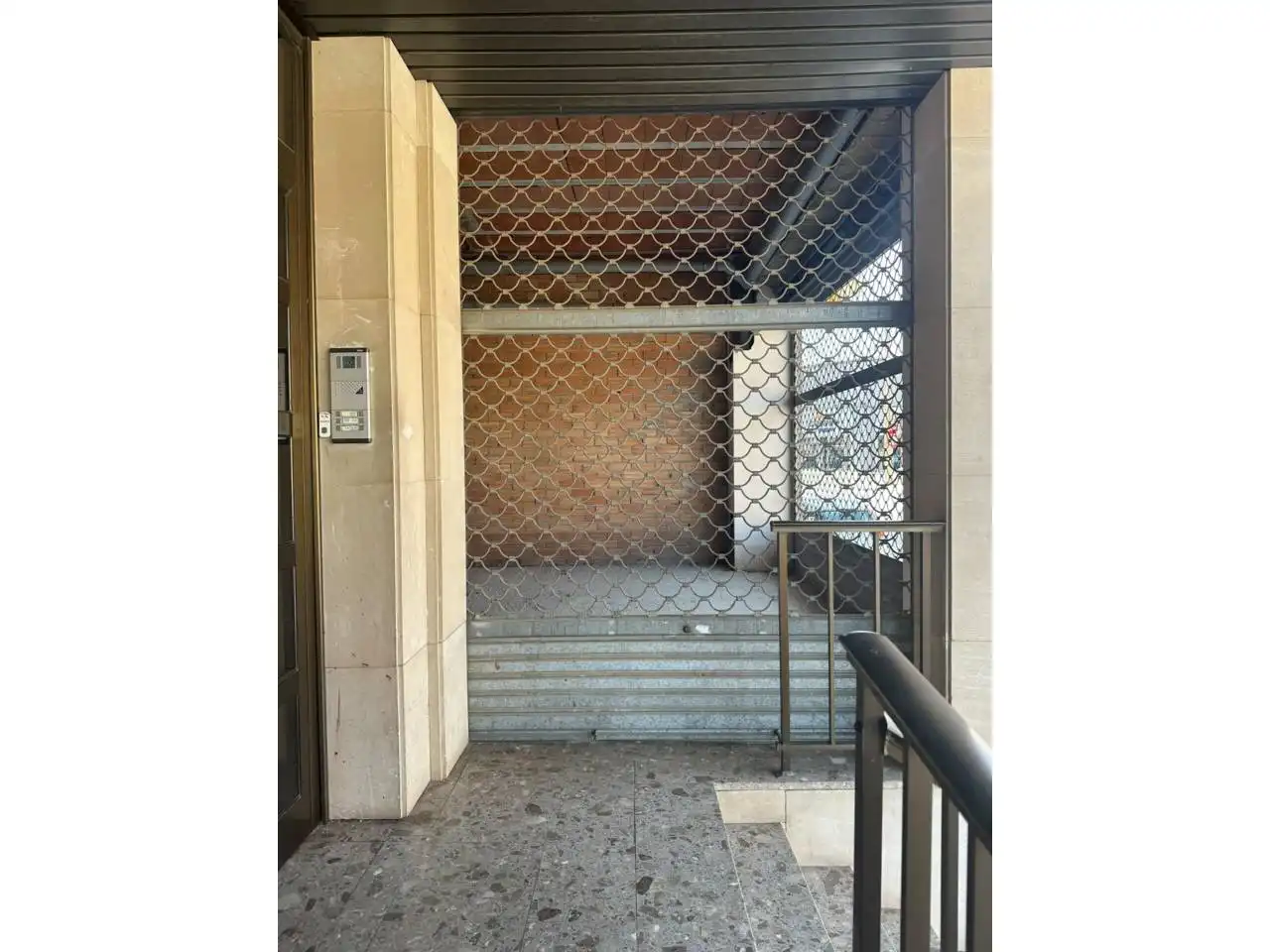 Local comercial en venda a Calle Joan Maragall, imagen 4