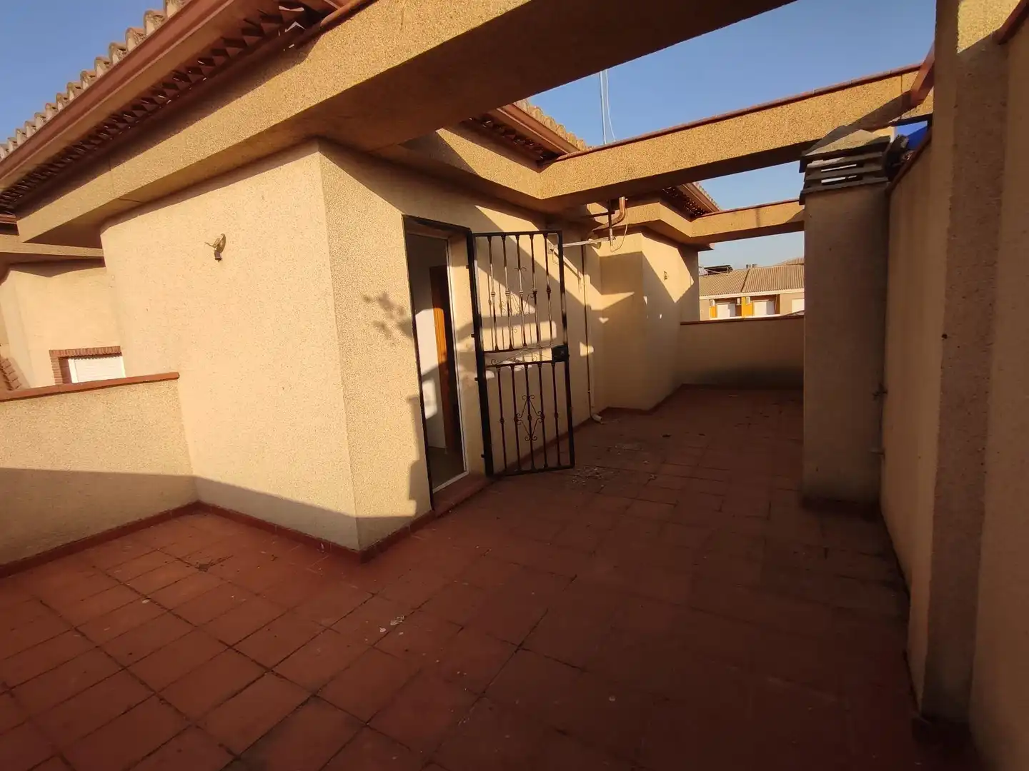 Detached homes for sale in Atarfe