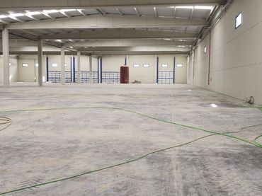 Nave industrial con ascensore in affitto a La Motilla - Fuente del Rey