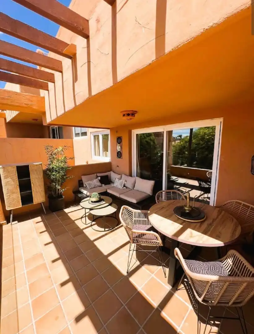 Apartamento con piscina en venta en Elviria - Cabopino, imagen 3