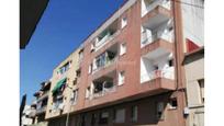 Außenansicht von Wohnung zum verkauf in Sant Celoni mit Balkon