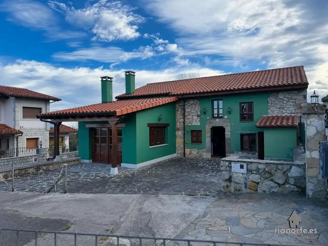 Casa con giardino in vendita a Lugar Tezangos