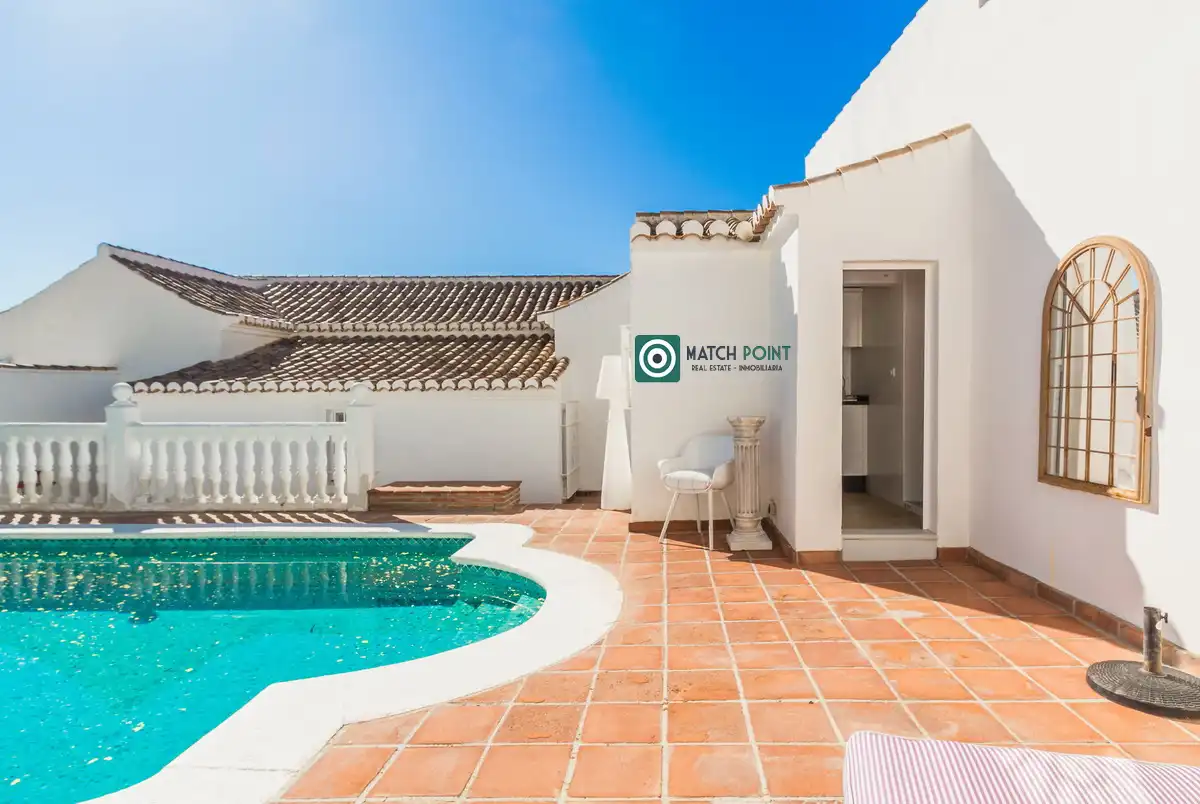 Vista exterior de Casa o chalet en venta en Almuñécar
