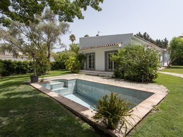 Adossat en venda a San Pedro de Alcántara