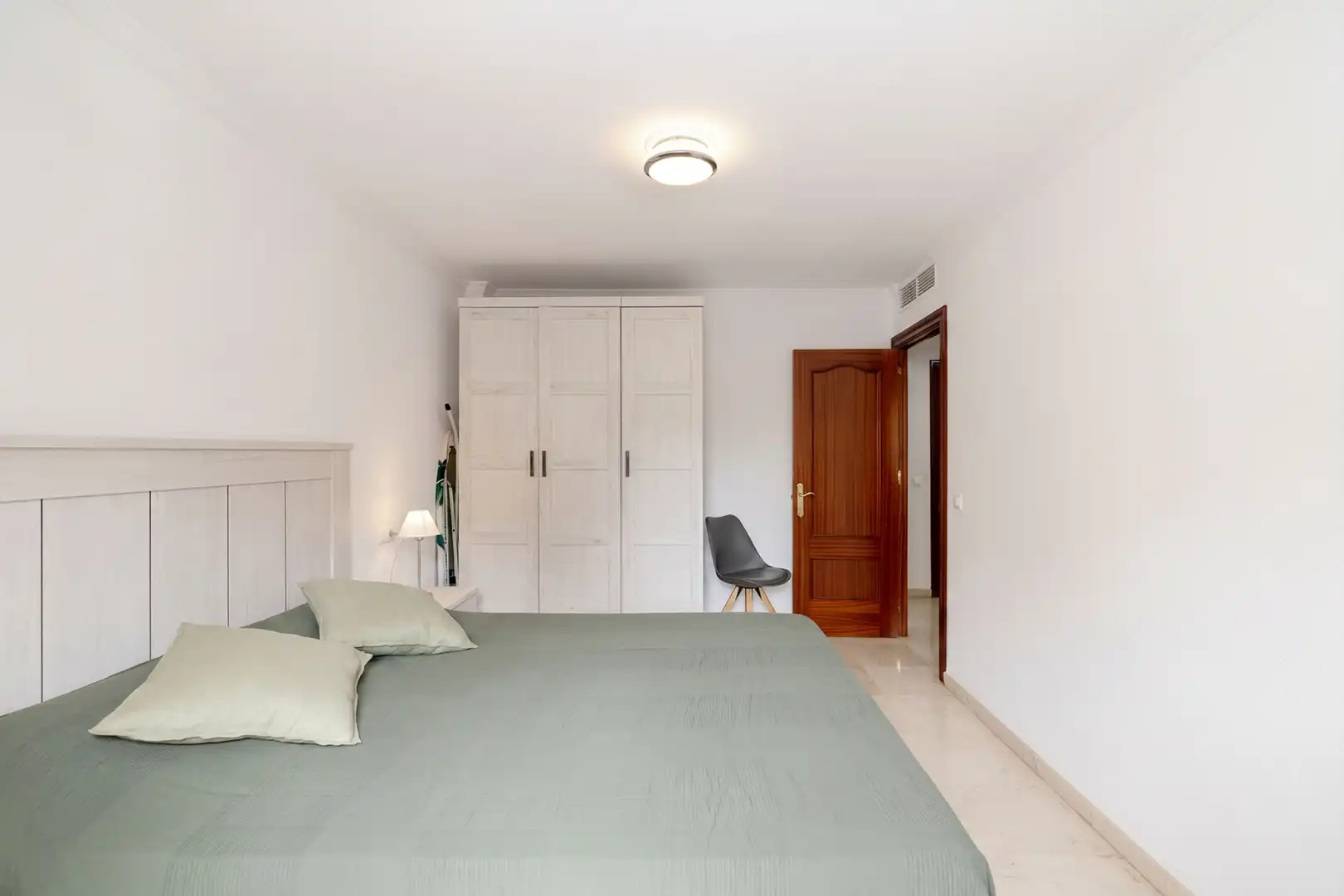 Habitación de Piso en venta en Málaga con Aire acondicionado, Amueblado y Balcón