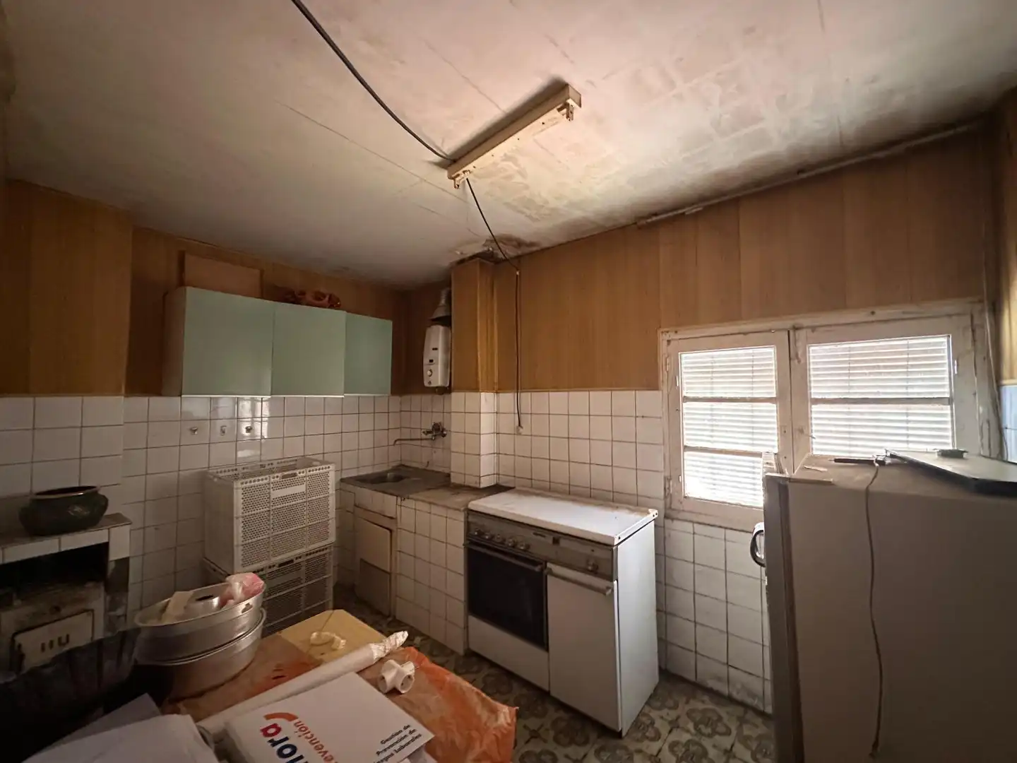 Cocina de Finca rústica en venta en Ponferrada