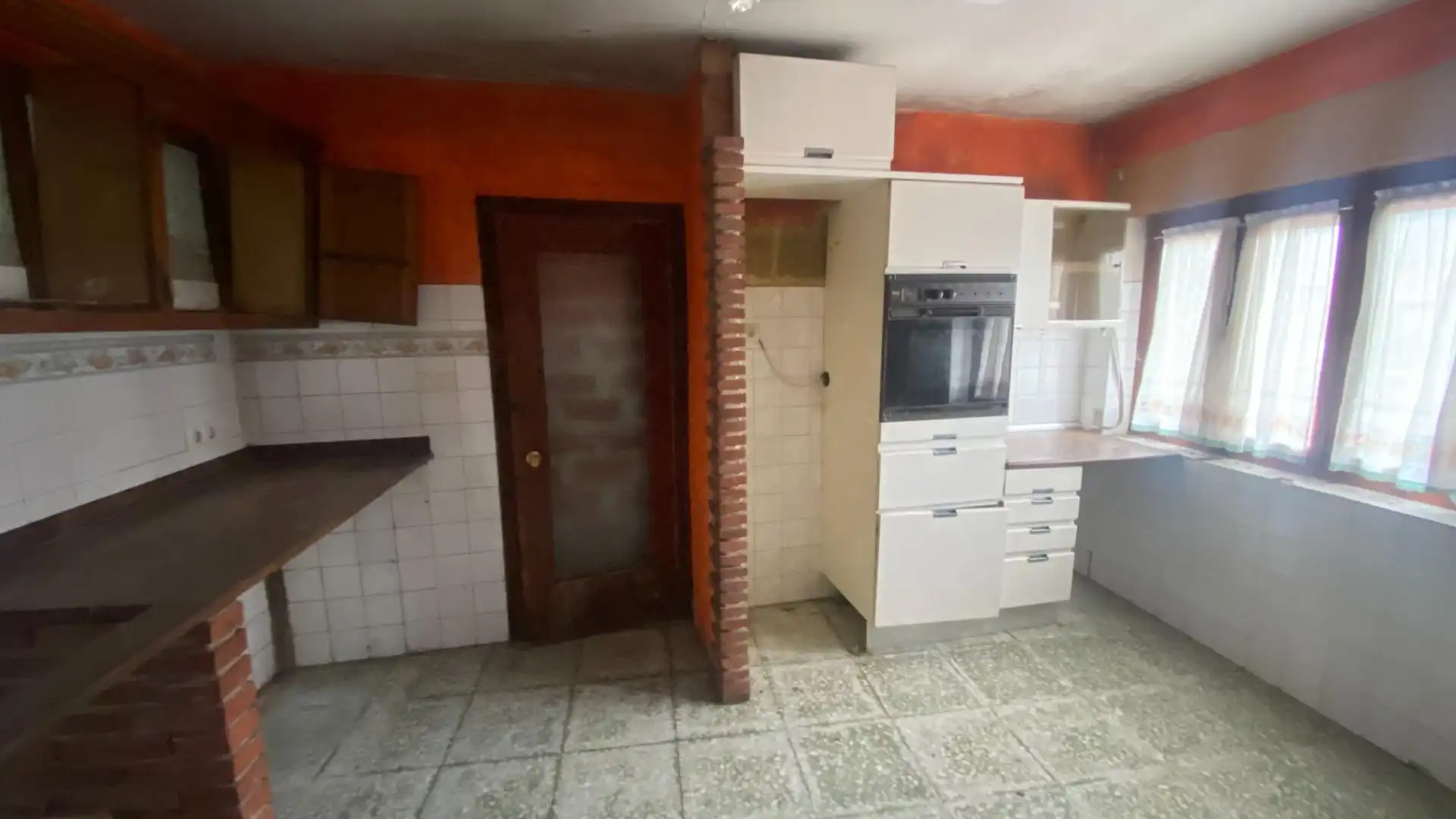 Cocina de Planta baja en venta en Ruente