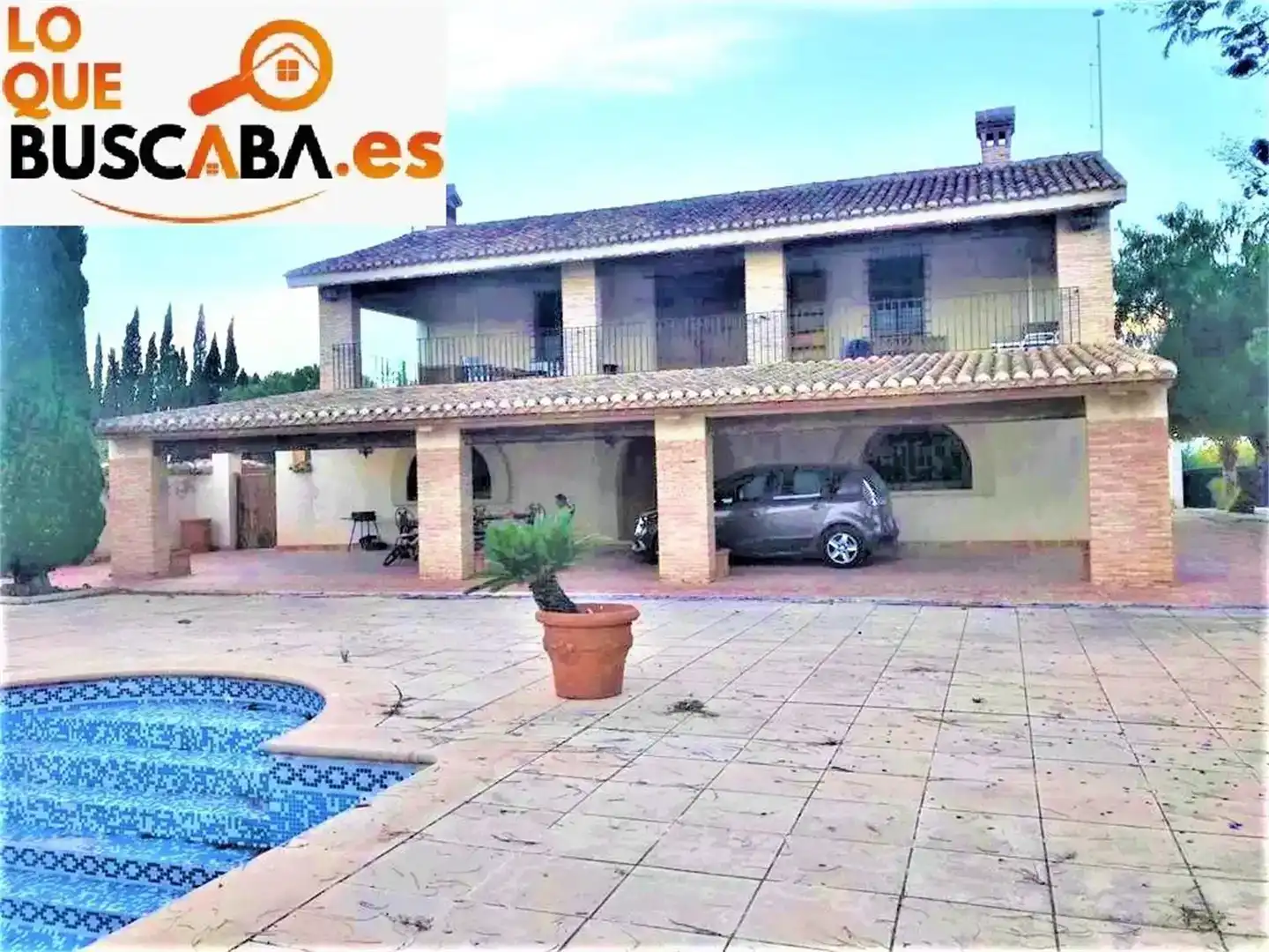 Vista exterior de Finca rústica en venda en San Miguel de Salinas amb Aire condicionat i Piscina