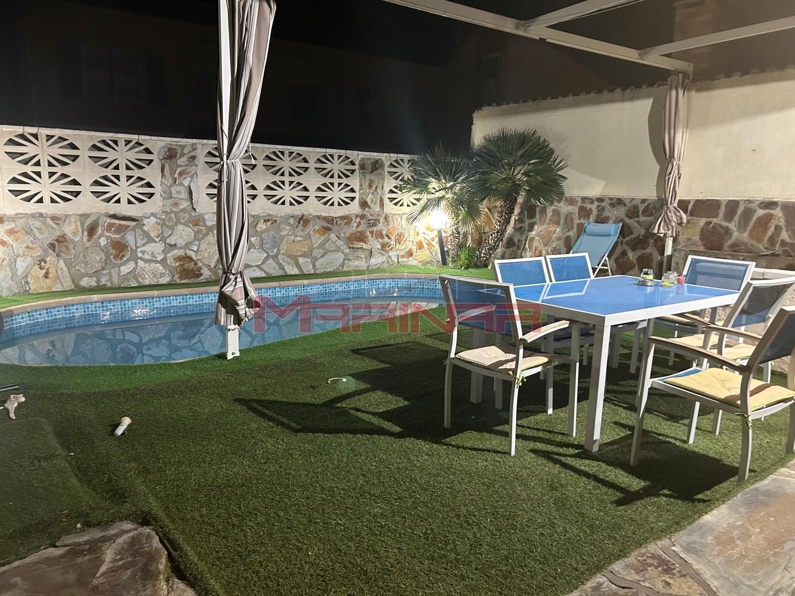 Swimming pool of Single-family semi-detached for sale in Seseña  with Air Conditioner, Heating and Private garden