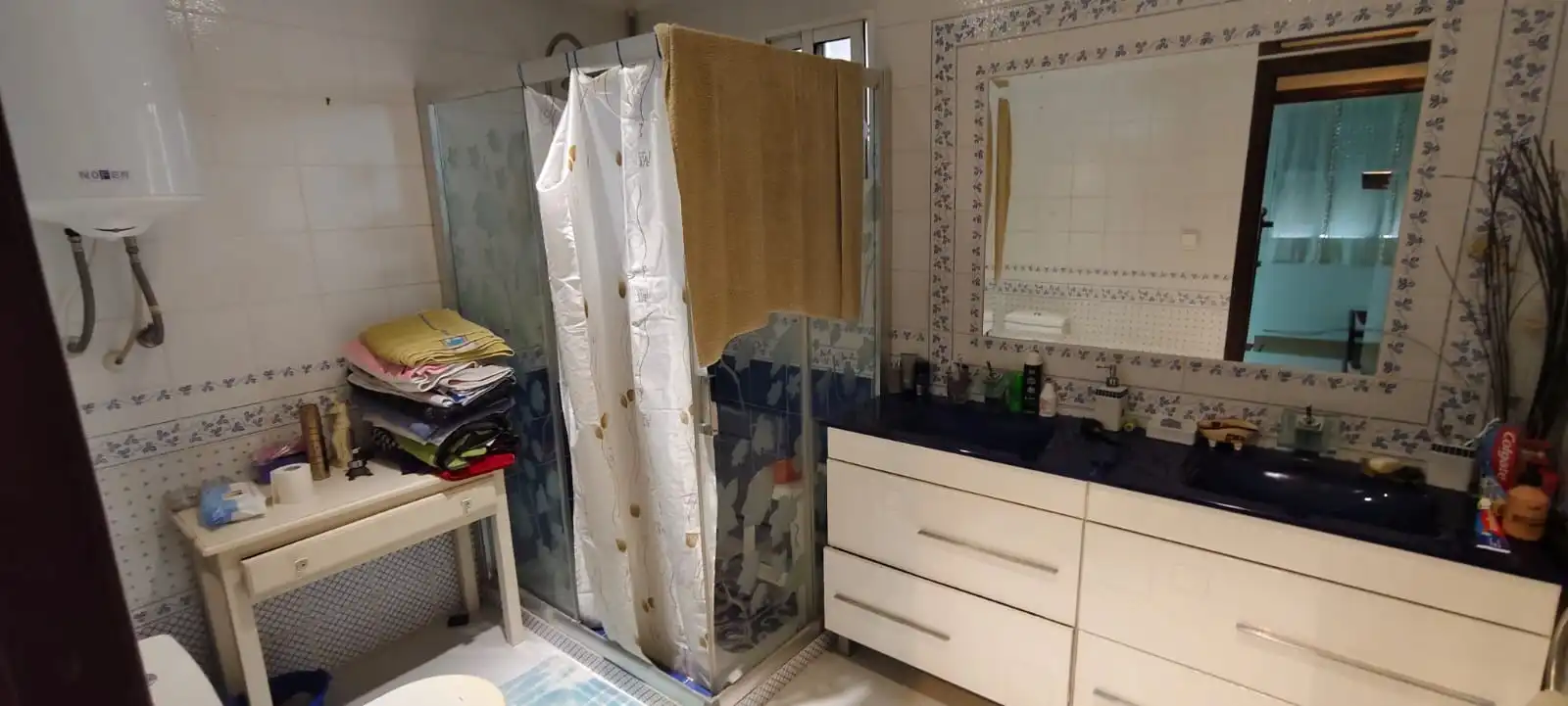 Bany de Casa o xalet en venda en Écija amb Aire condicionat, Calefacció i Terrassa