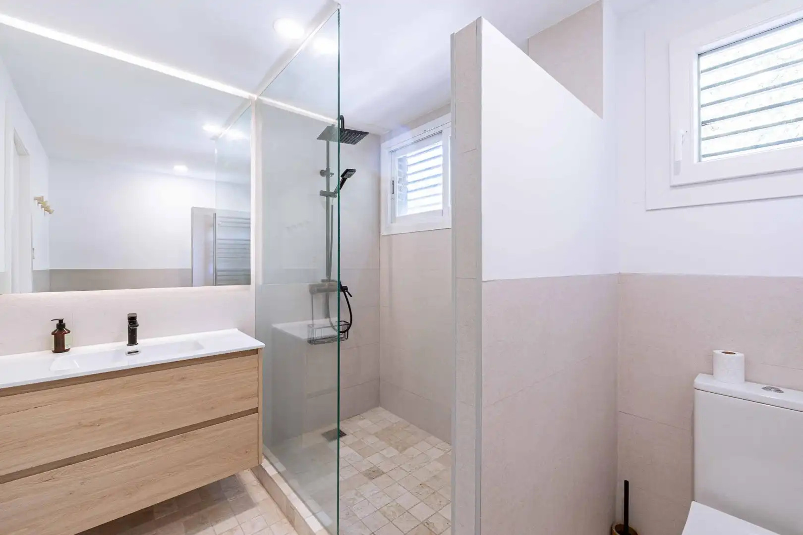 Casa aparellada amb piscina de lloguer a Urbanización Este - Montepríncipe, imagen 34