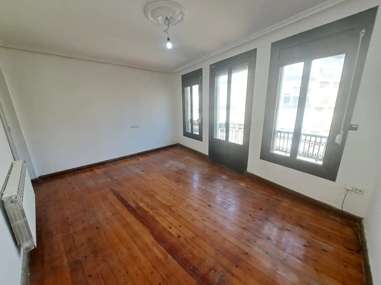 Living room of Flat for sale in Haro  with Heating and Balcony