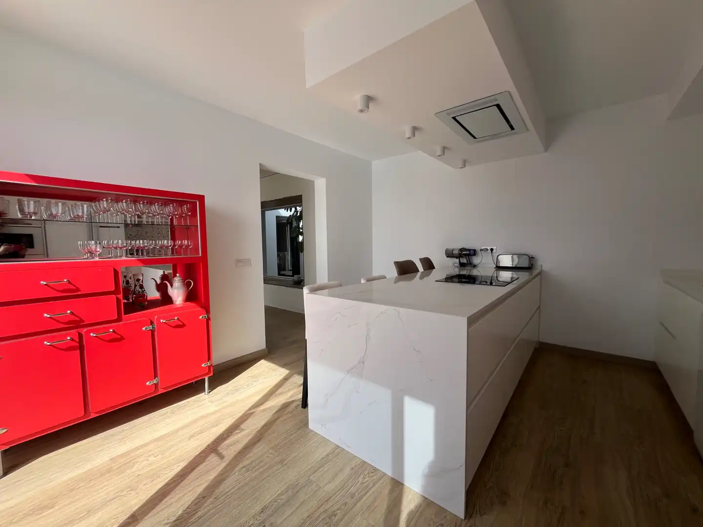 Cocina de Casa o chalet en venta en San Bartolomé con Jardín privado, Terraza y Piscina