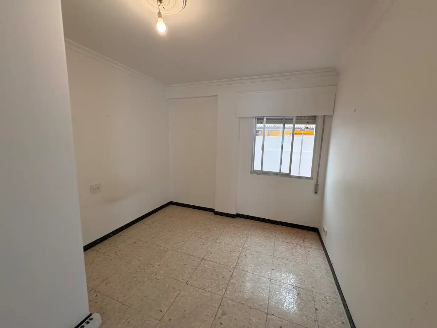 Habitación de Piso en venta en Narón con Terraza, Trastero y Balcón