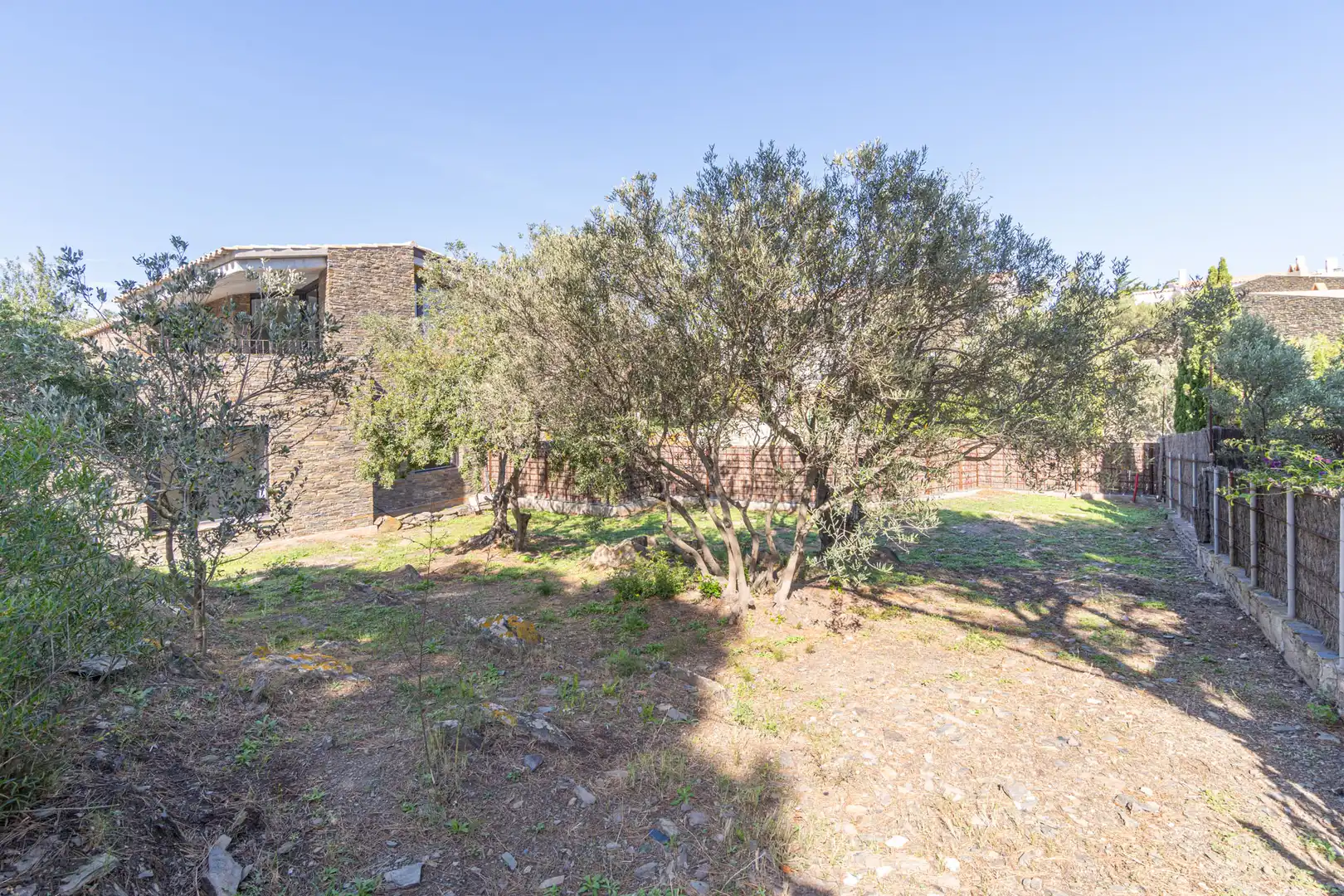 Haus oder Chalet zum Verkauf in Cadaqués mit Klimaanlage, Heizung und Privatgarten