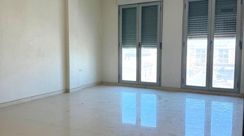 Foto 2 de Piso en venta en Albatera, Alicante