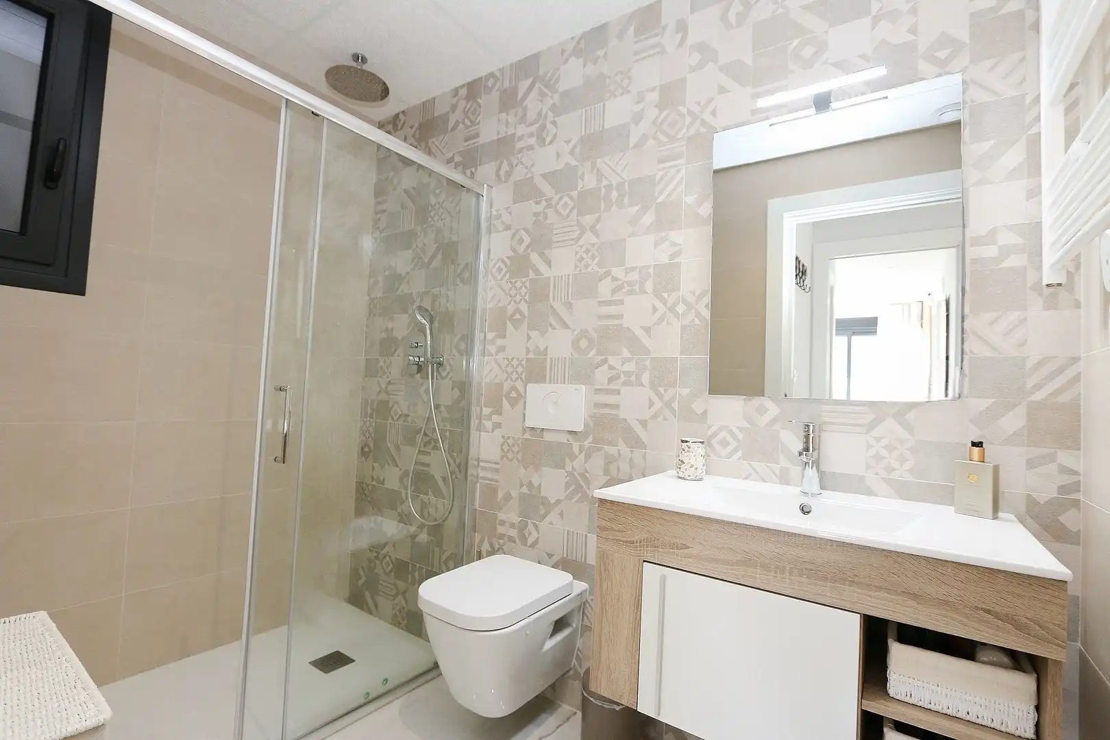 Bathroom of Flat for sale in Orihuela  with Heating and Swimming Pool