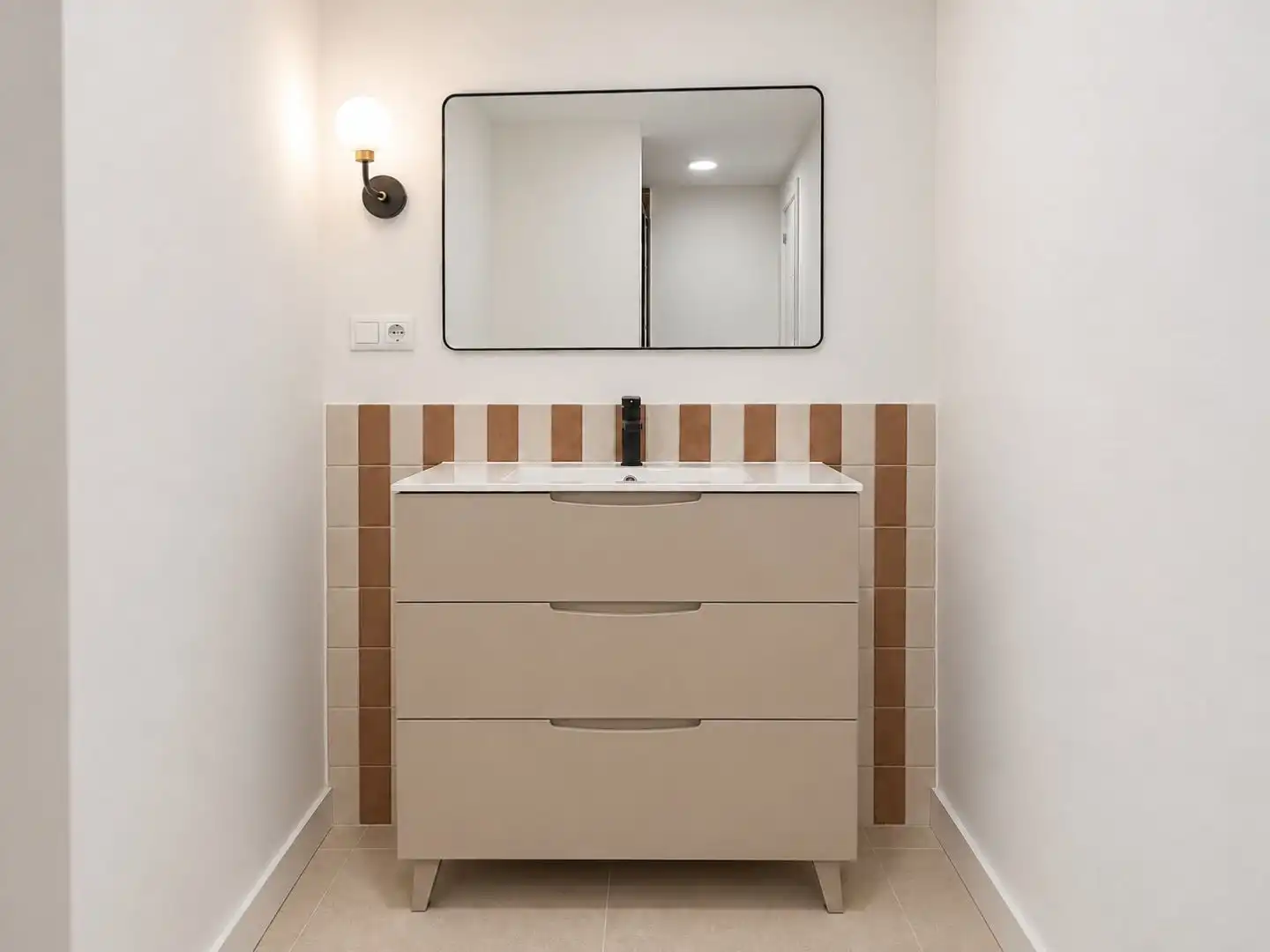 Flat for sale in Carretera de Castilla 175, imagen 3