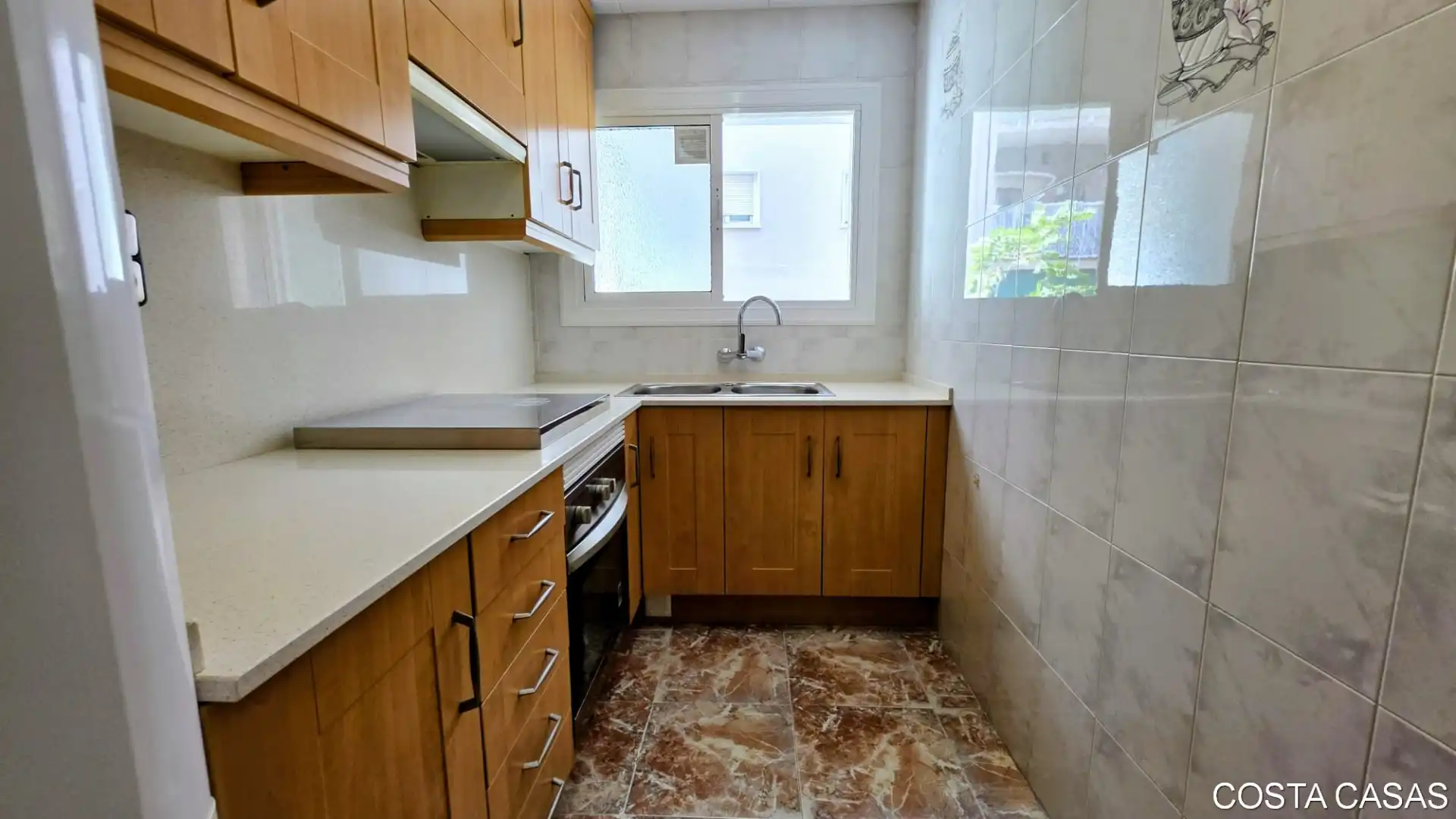 Cocina de Piso en venta en Castelldefels con Aire acondicionado, Balcón y Alarma