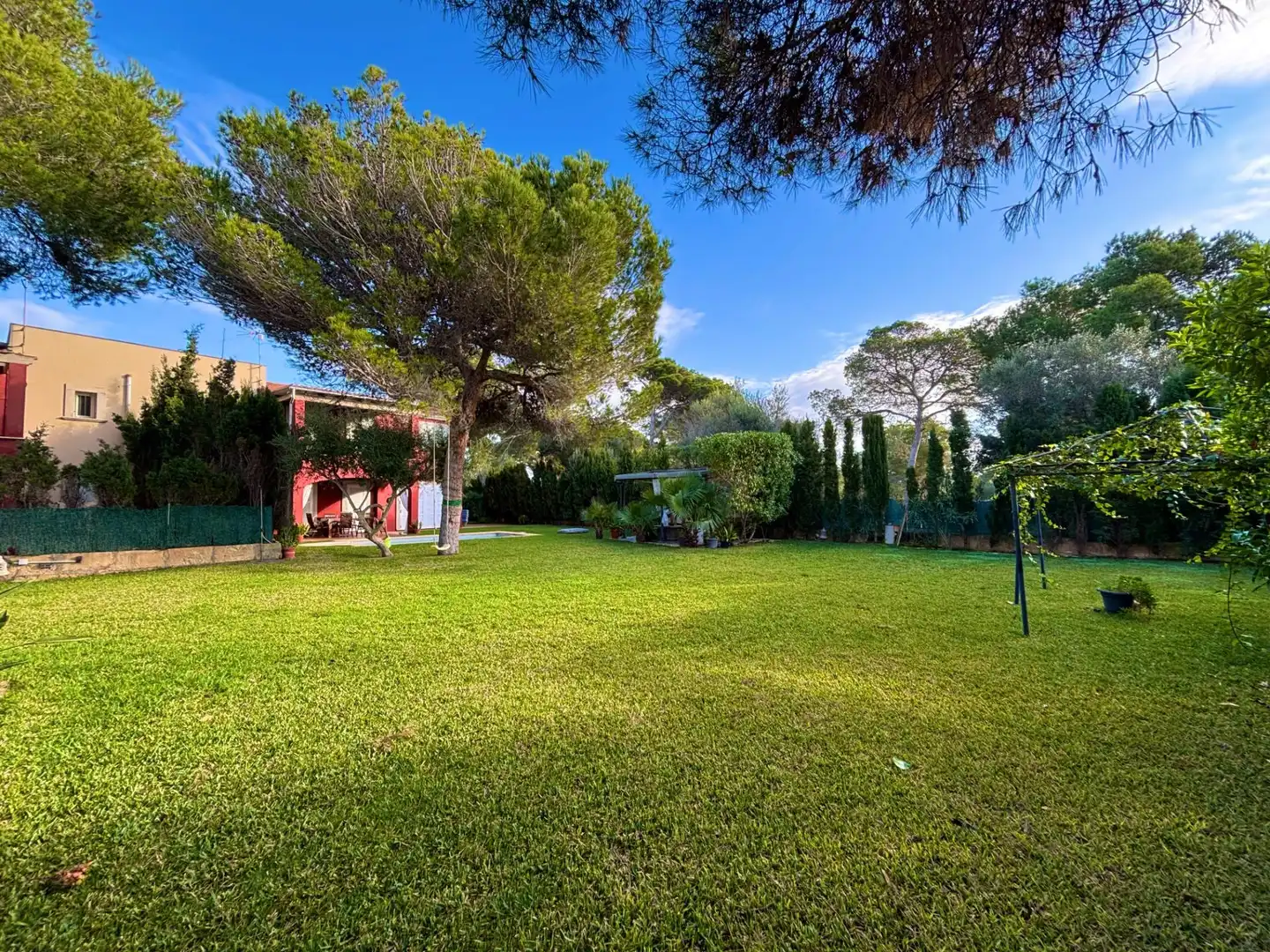 Garten von Einfamilien-Reihenhaus zum Verkauf in Llucmajor mit Heizung, Privatgarten und Terrasse