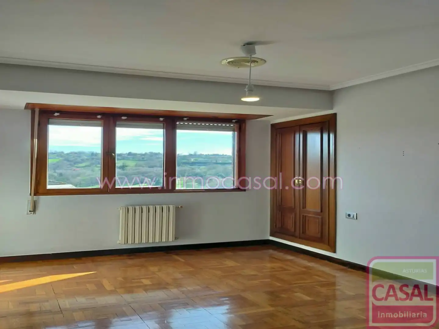 Bedroom of Flat for rent in Oviedo   with Heating, Terrace and Storage room