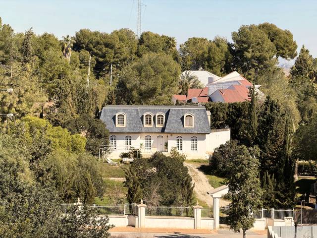 Casa-chalet en Venta en Calle Jerez, 6 en Guadalupe