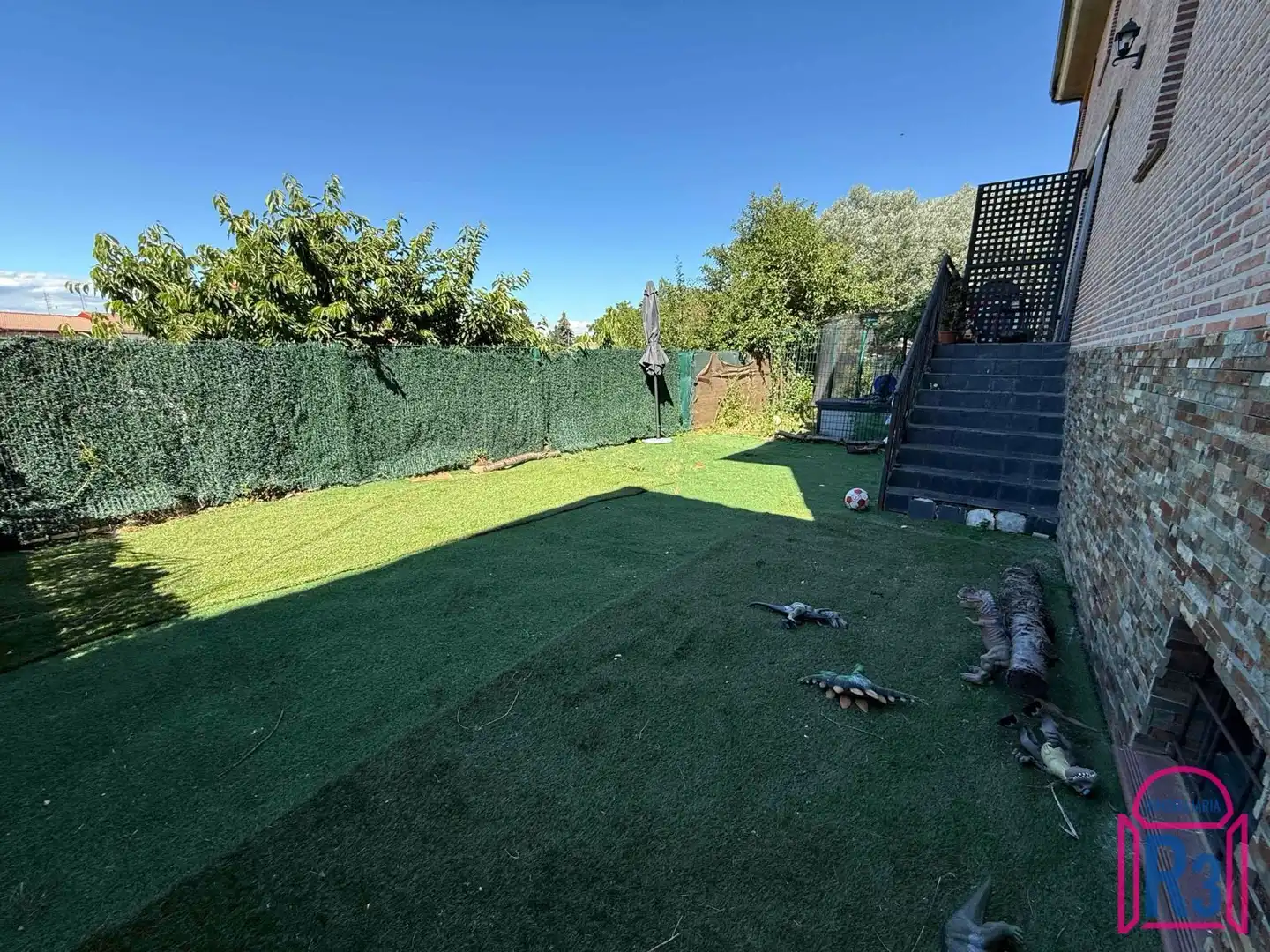 Jardín de Casa adosada en venta en Onzonilla con Calefacción