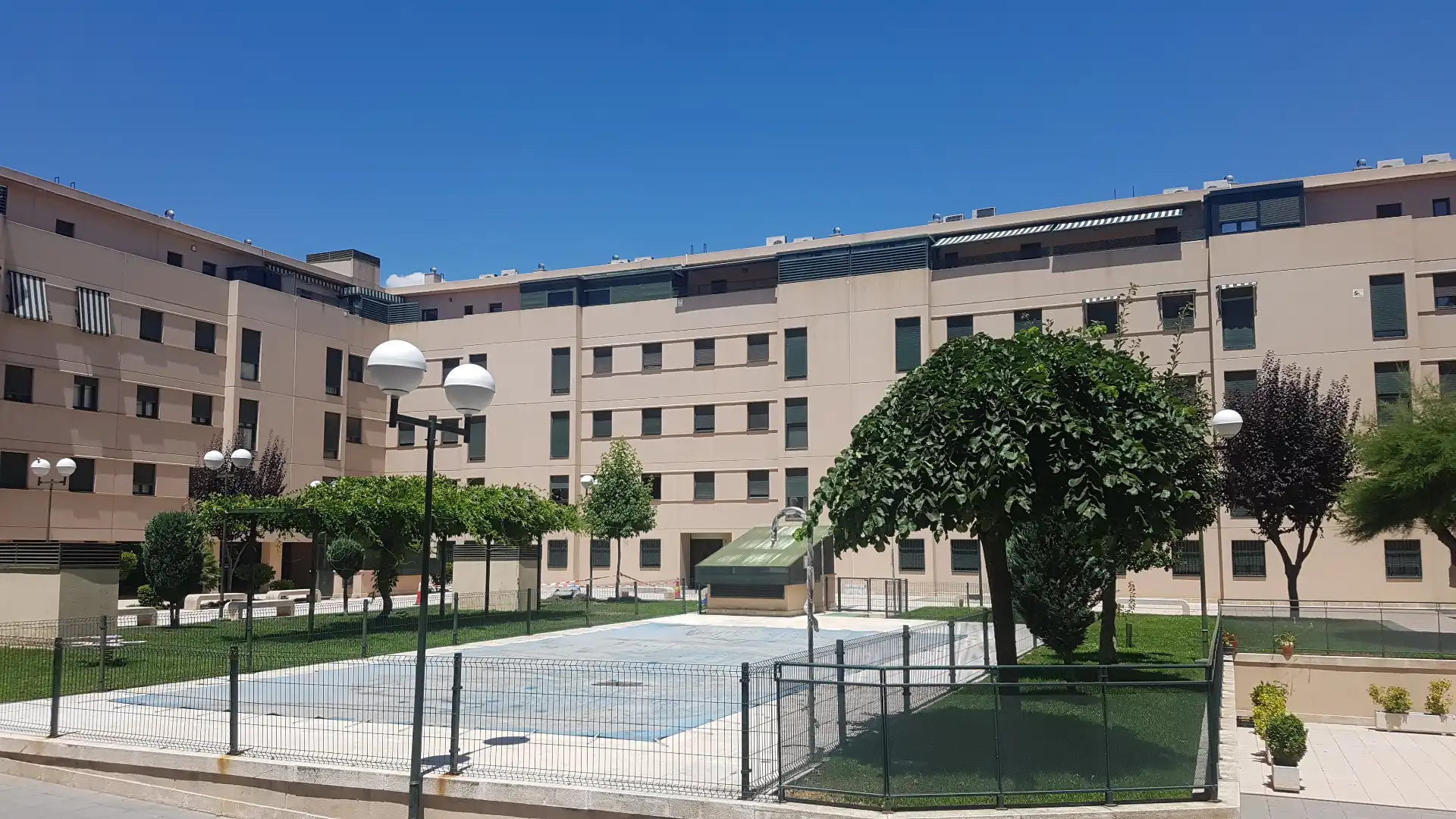 Vista exterior de Piso de alquiler en Pinto con Aire acondicionado, Calefacción y Trastero