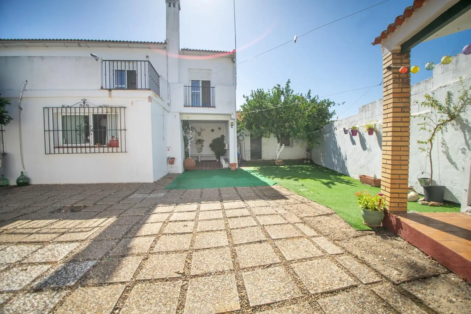 Casa adosada en venda a Castilblanco de los Arroyos