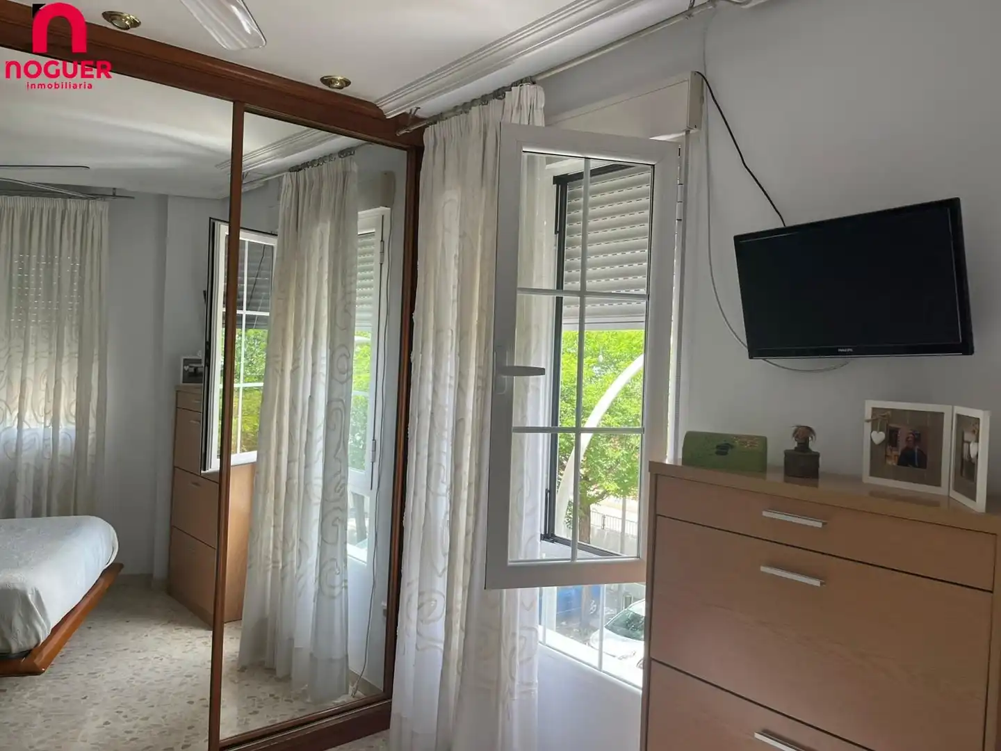 Schlafzimmer von Wohnung zum Verkauf in Córdoba mit Klimaanlage, Heizung und Terrasse