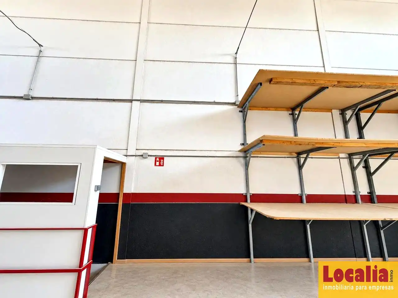 Nave industrial en venta en Boadilla del Monte