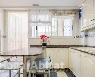 Kitchen of Single-family semi-detached for sale in Xirivella  with Air Conditioner and Terrace
